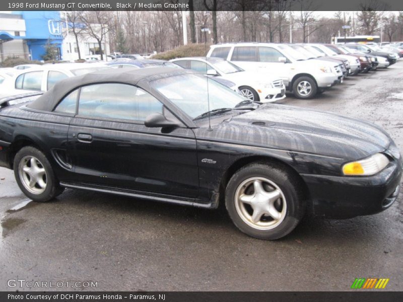 Black / Medium Graphite 1998 Ford Mustang GT Convertible
