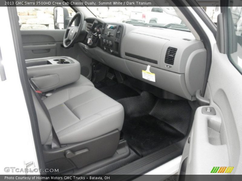 Summit White / Dark Titanium 2013 GMC Sierra 3500HD Crew Cab Chassis Dually