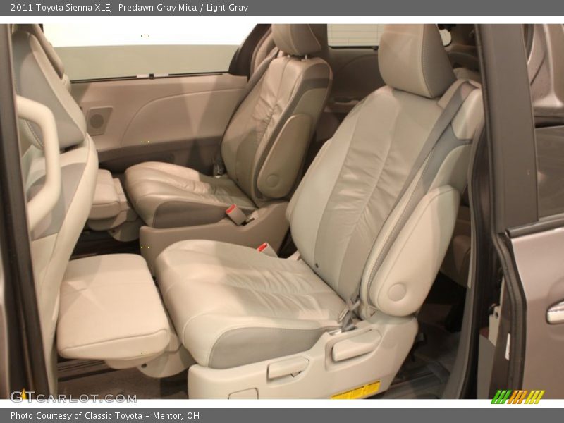 Predawn Gray Mica / Light Gray 2011 Toyota Sienna XLE