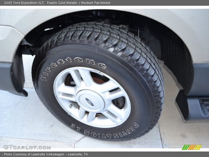 Pueblo Gold Metallic / Medium Parchment 2005 Ford Expedition XLT