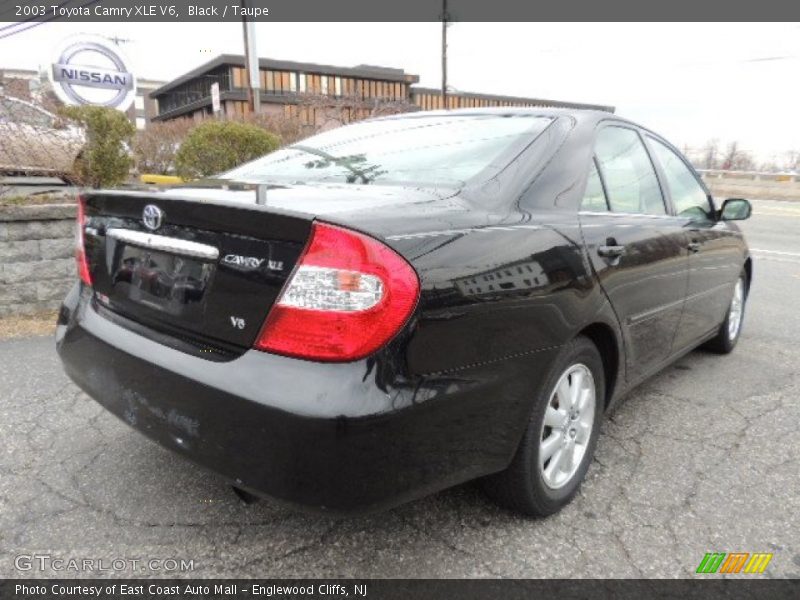 Black / Taupe 2003 Toyota Camry XLE V6