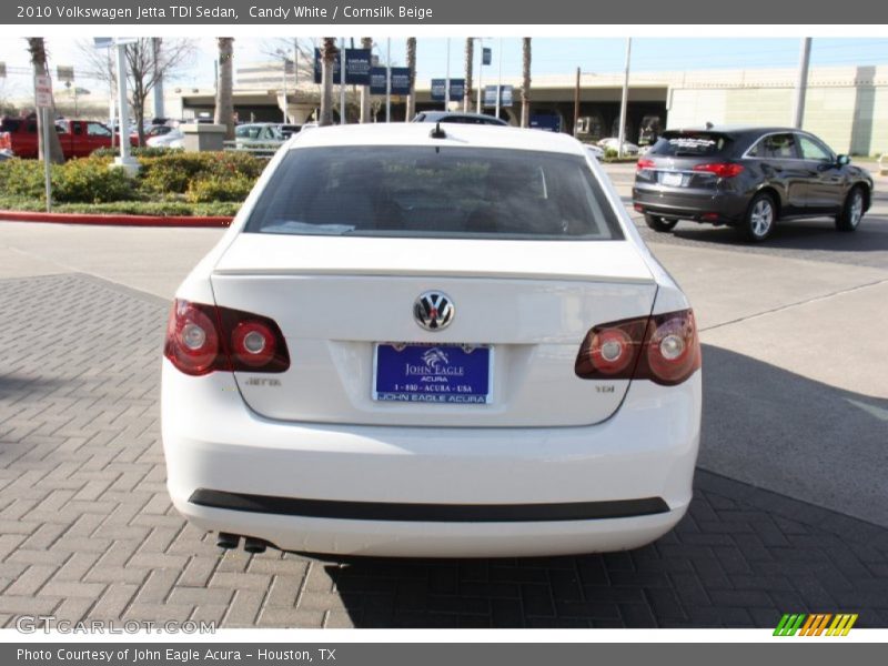 Candy White / Cornsilk Beige 2010 Volkswagen Jetta TDI Sedan