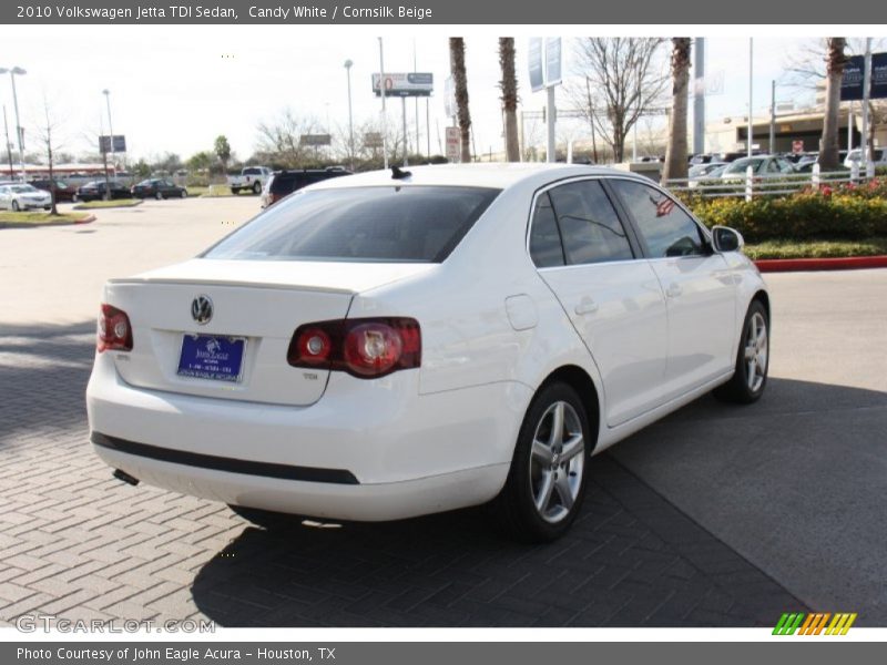 Candy White / Cornsilk Beige 2010 Volkswagen Jetta TDI Sedan