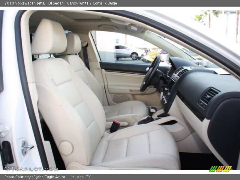 Candy White / Cornsilk Beige 2010 Volkswagen Jetta TDI Sedan