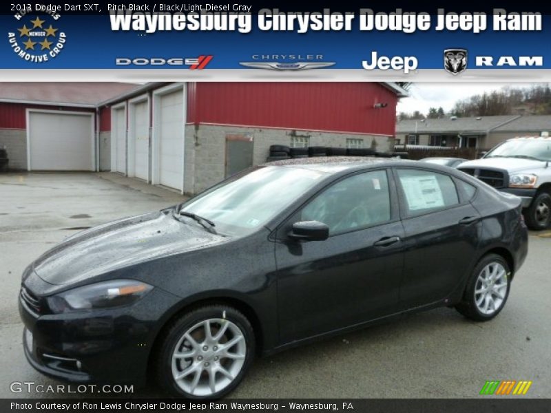 Pitch Black / Black/Light Diesel Gray 2013 Dodge Dart SXT