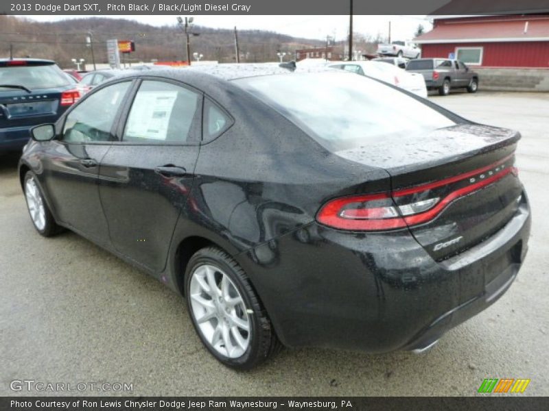 Pitch Black / Black/Light Diesel Gray 2013 Dodge Dart SXT