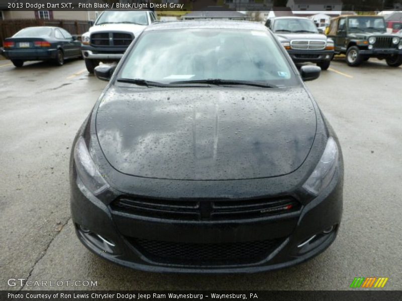 Pitch Black / Black/Light Diesel Gray 2013 Dodge Dart SXT