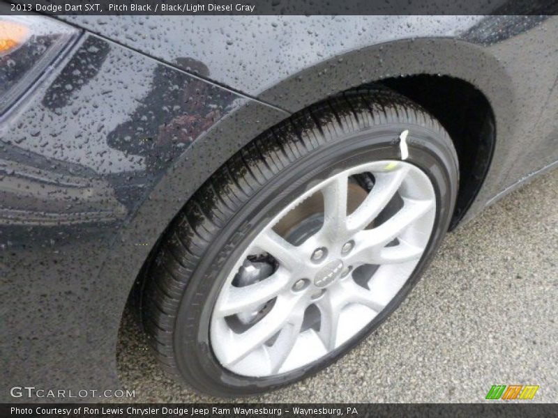 Pitch Black / Black/Light Diesel Gray 2013 Dodge Dart SXT