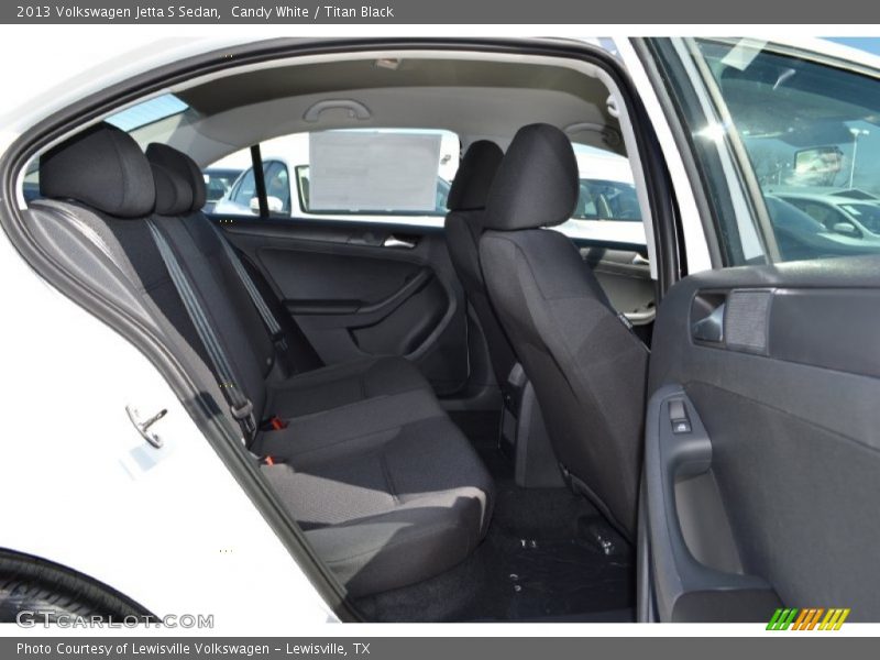 Candy White / Titan Black 2013 Volkswagen Jetta S Sedan