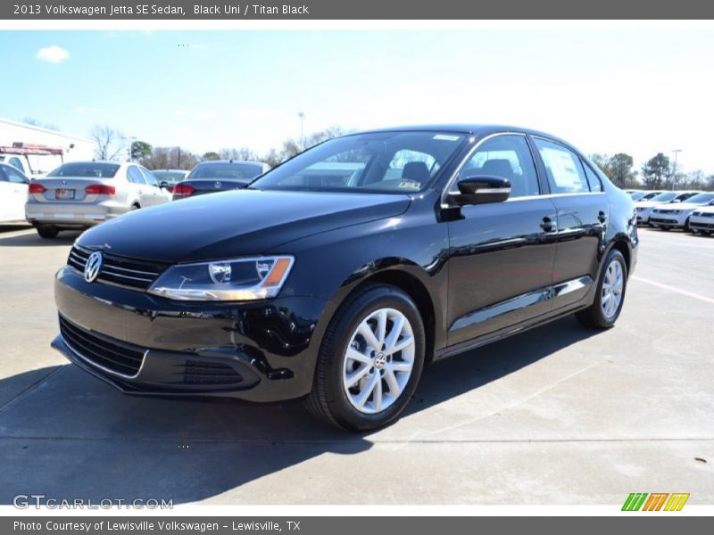 Black Uni / Titan Black 2013 Volkswagen Jetta SE Sedan