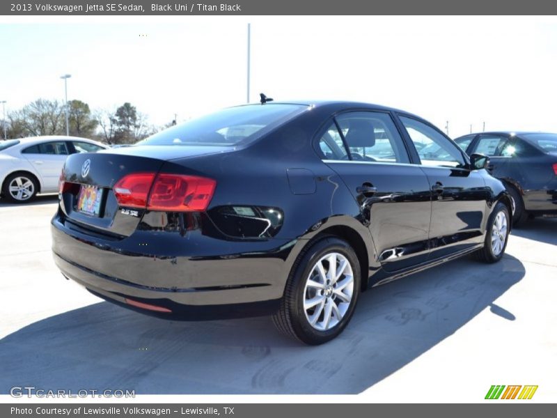 Black Uni / Titan Black 2013 Volkswagen Jetta SE Sedan