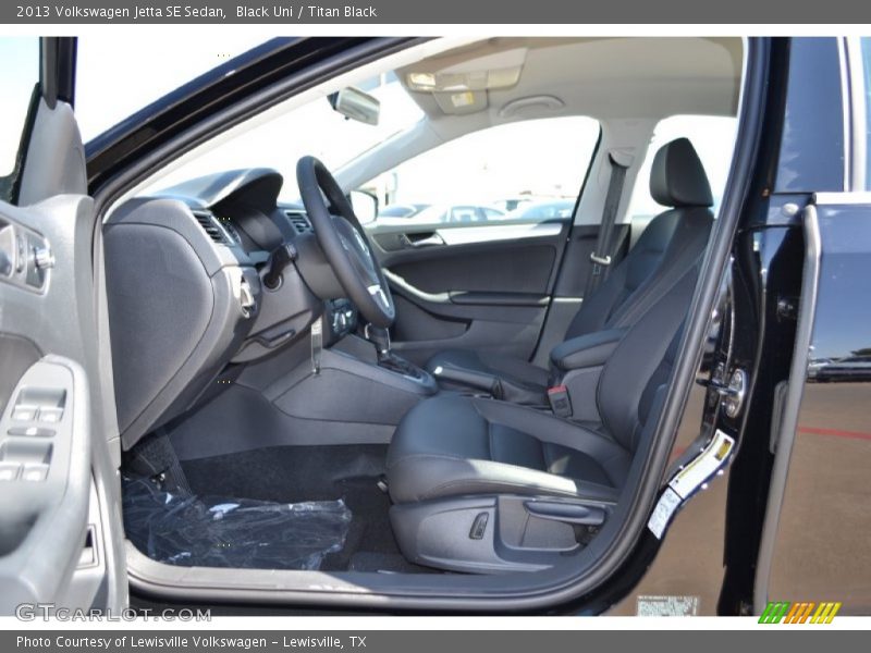 Black Uni / Titan Black 2013 Volkswagen Jetta SE Sedan