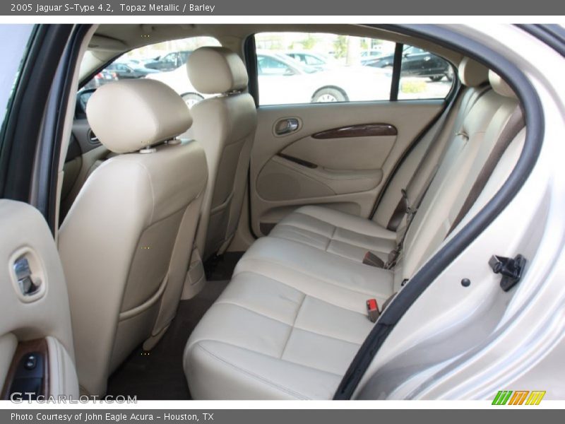 Rear Seat of 2005 S-Type 4.2