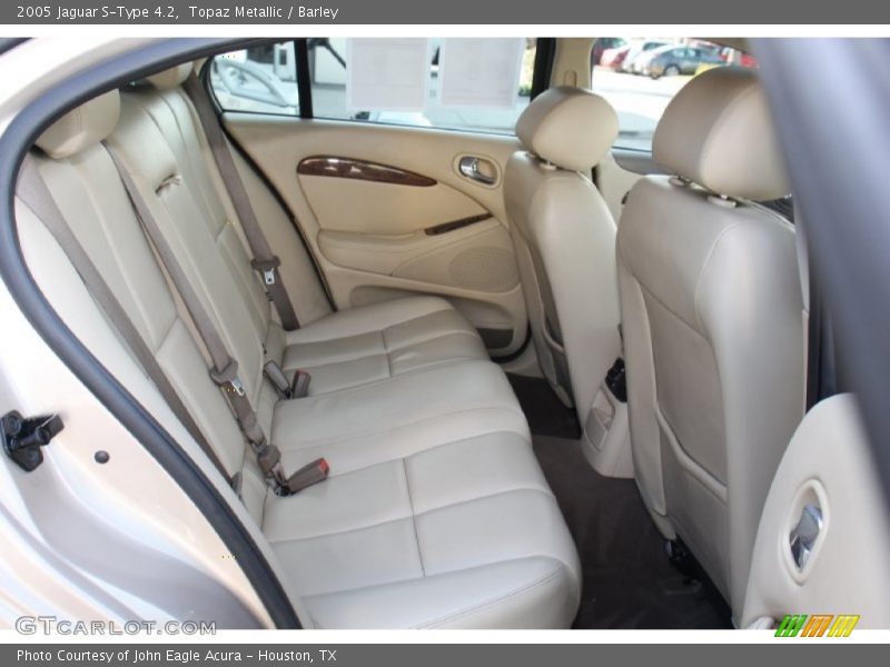 Rear Seat of 2005 S-Type 4.2