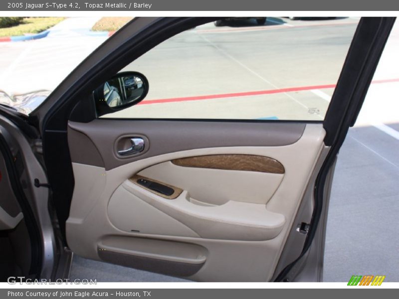 Door Panel of 2005 S-Type 4.2