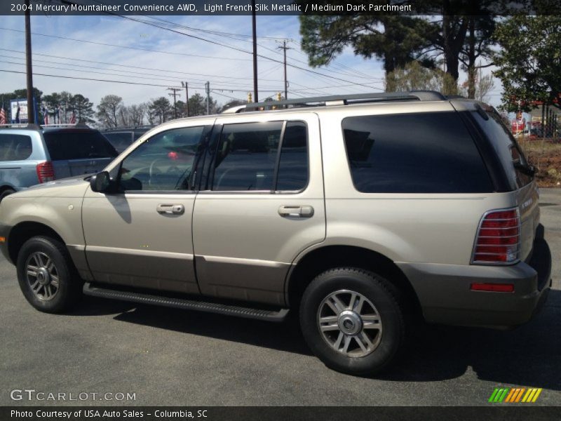 Light French Silk Metallic / Medium Dark Parchment 2004 Mercury Mountaineer Convenience AWD