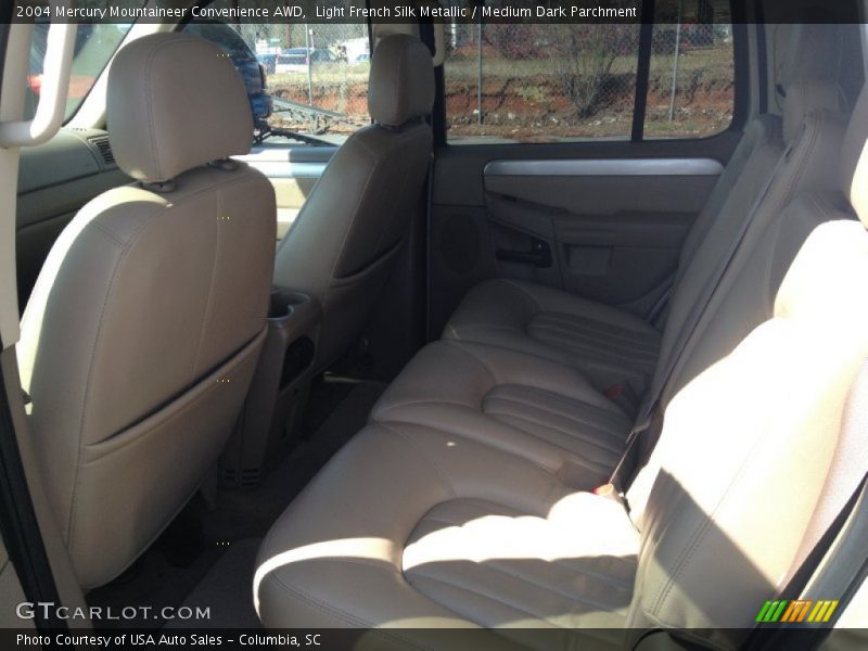 Light French Silk Metallic / Medium Dark Parchment 2004 Mercury Mountaineer Convenience AWD
