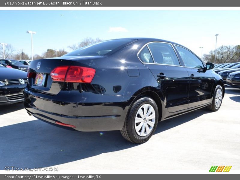 Black Uni / Titan Black 2013 Volkswagen Jetta S Sedan