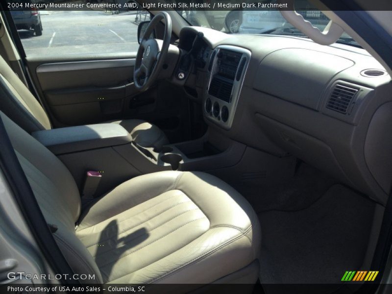 Light French Silk Metallic / Medium Dark Parchment 2004 Mercury Mountaineer Convenience AWD