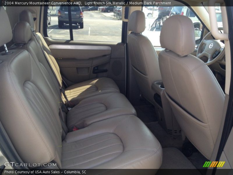 Light French Silk Metallic / Medium Dark Parchment 2004 Mercury Mountaineer Convenience AWD