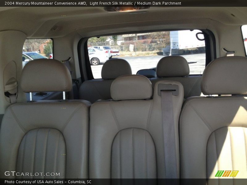 Light French Silk Metallic / Medium Dark Parchment 2004 Mercury Mountaineer Convenience AWD