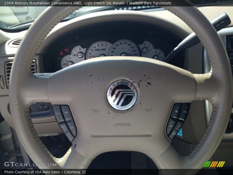 Light French Silk Metallic / Medium Dark Parchment 2004 Mercury Mountaineer Convenience AWD