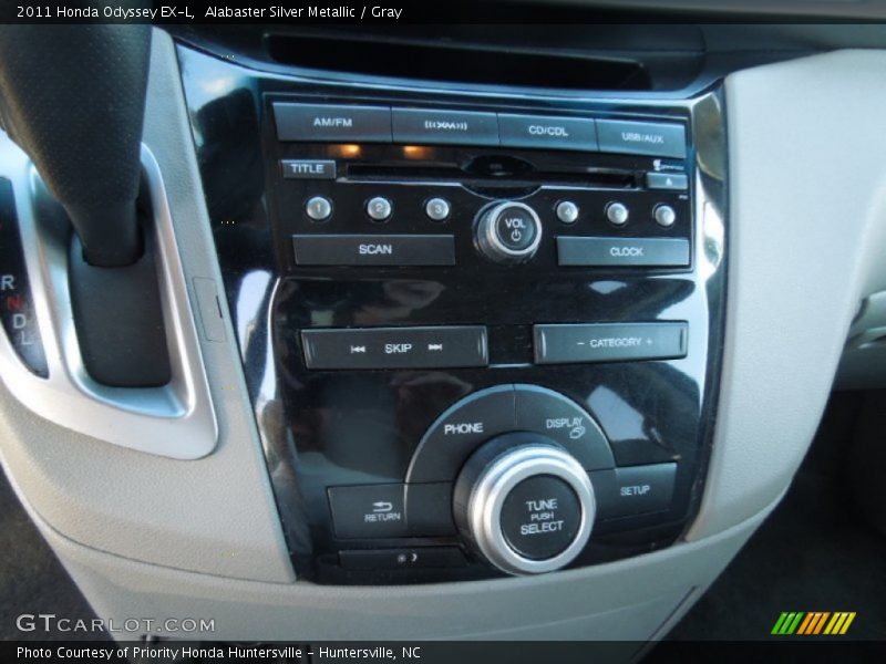 Alabaster Silver Metallic / Gray 2011 Honda Odyssey EX-L