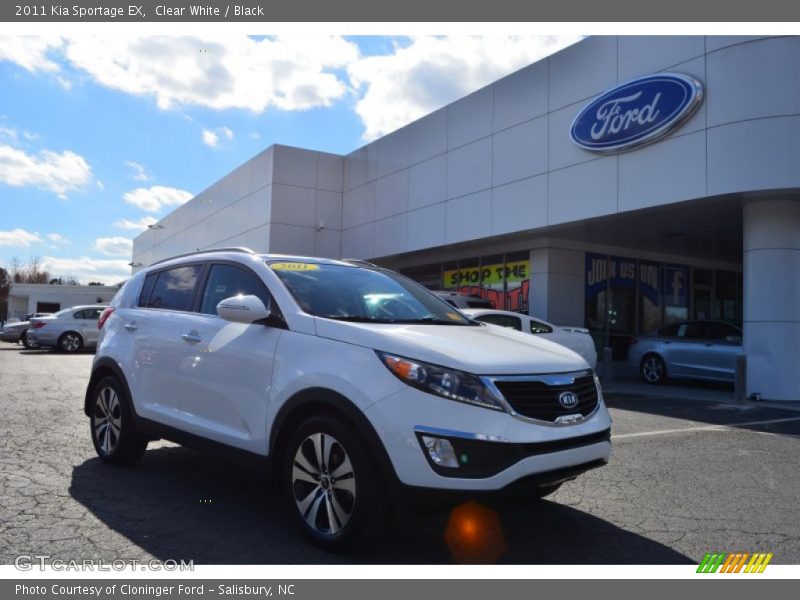Clear White / Black 2011 Kia Sportage EX