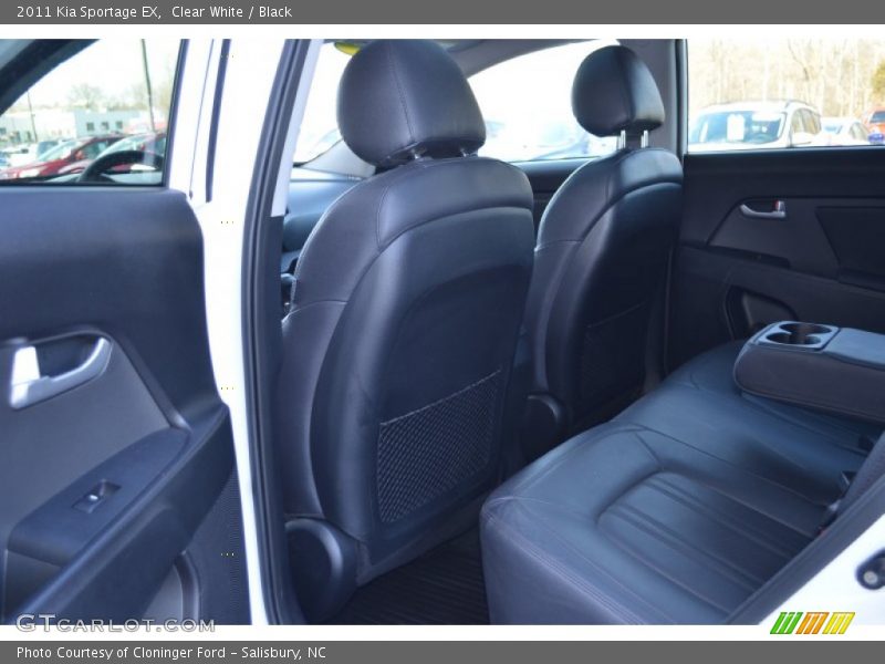 Clear White / Black 2011 Kia Sportage EX