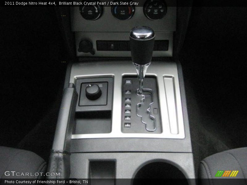 Brilliant Black Crystal Pearl / Dark Slate Gray 2011 Dodge Nitro Heat 4x4