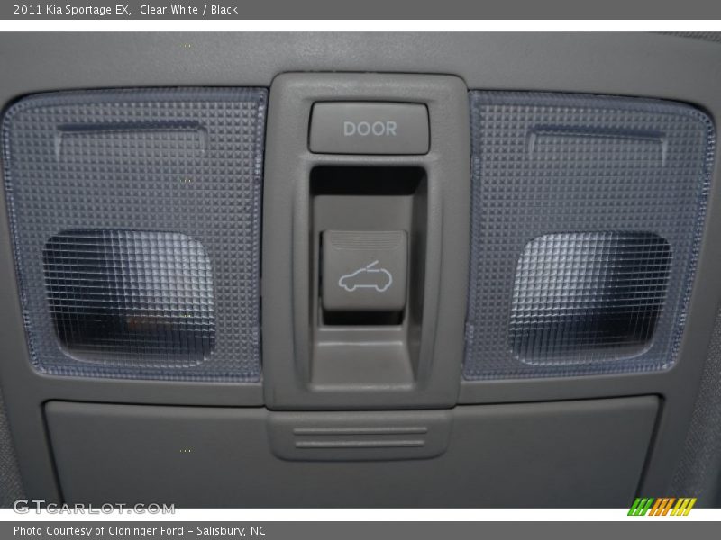 Controls of 2011 Sportage EX