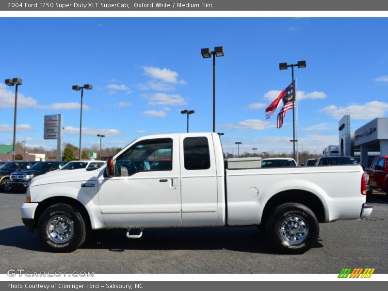 Oxford White / Medium Flint 2004 Ford F250 Super Duty XLT SuperCab