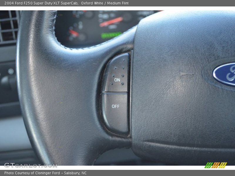 Controls of 2004 F250 Super Duty XLT SuperCab
