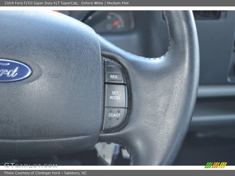 Controls of 2004 F250 Super Duty XLT SuperCab