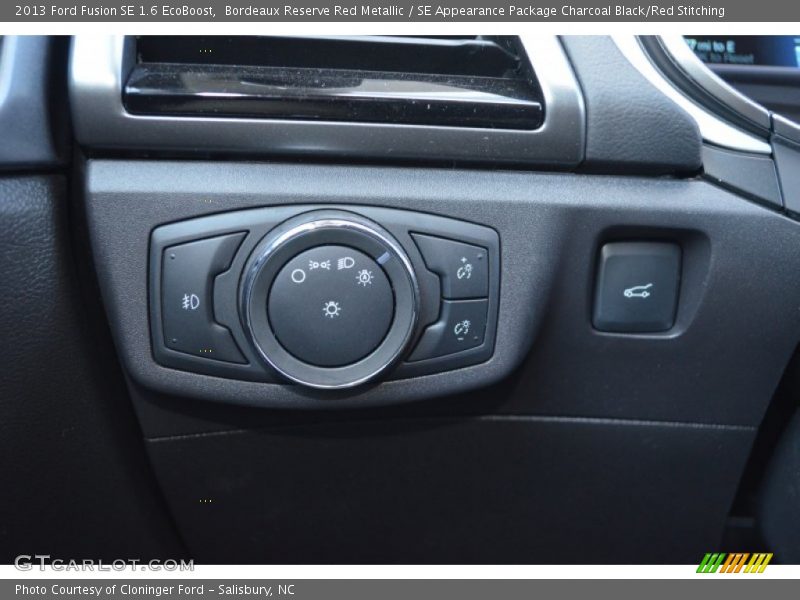 Bordeaux Reserve Red Metallic / SE Appearance Package Charcoal Black/Red Stitching 2013 Ford Fusion SE 1.6 EcoBoost