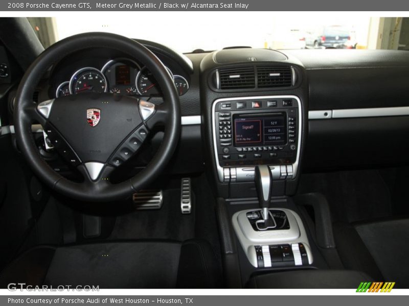 Dashboard of 2008 Cayenne GTS