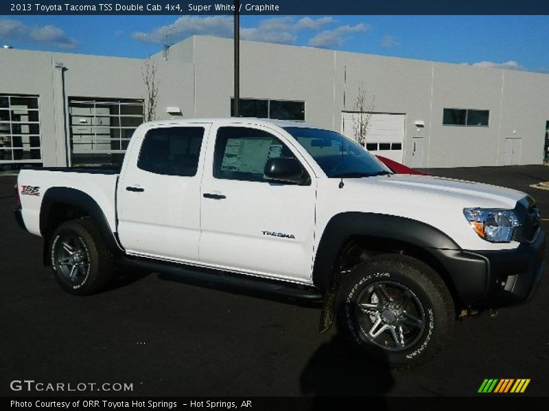 Super White / Graphite 2013 Toyota Tacoma TSS Double Cab 4x4