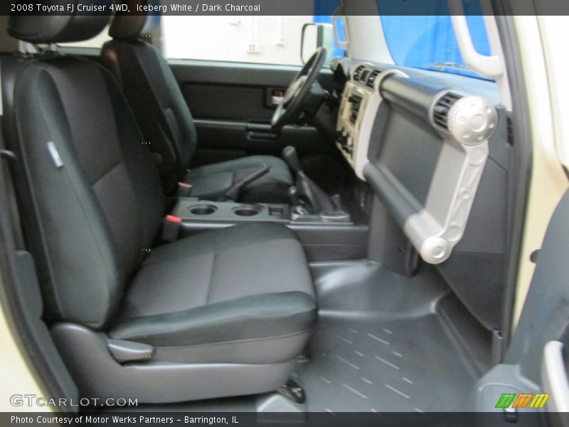 Iceberg White / Dark Charcoal 2008 Toyota FJ Cruiser 4WD