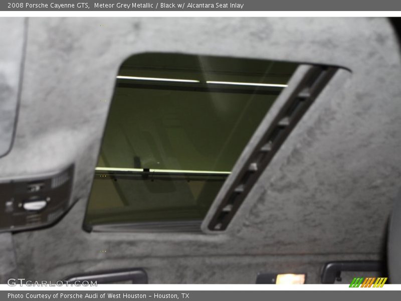 Sunroof of 2008 Cayenne GTS