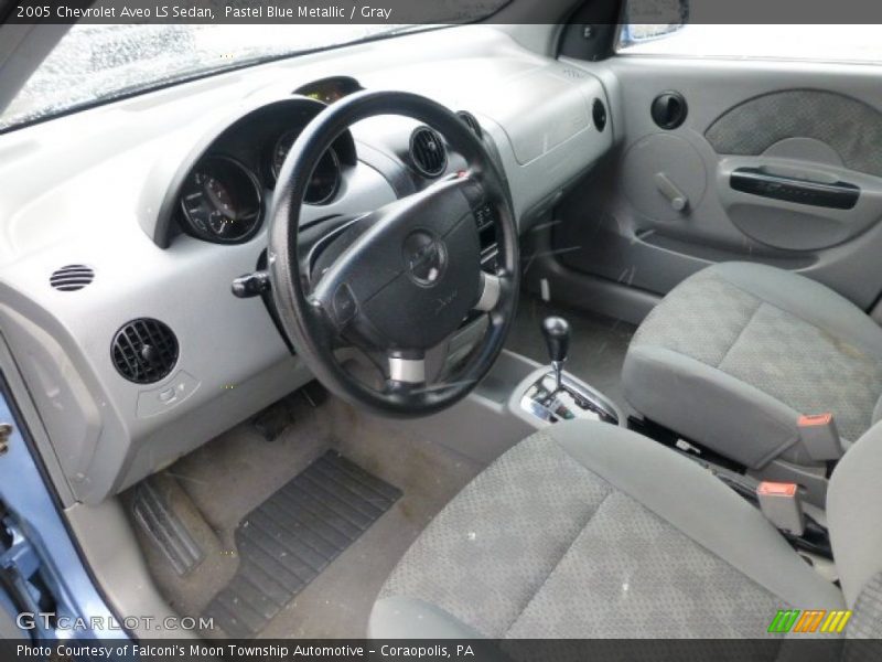 Gray Interior - 2005 Aveo LS Sedan 