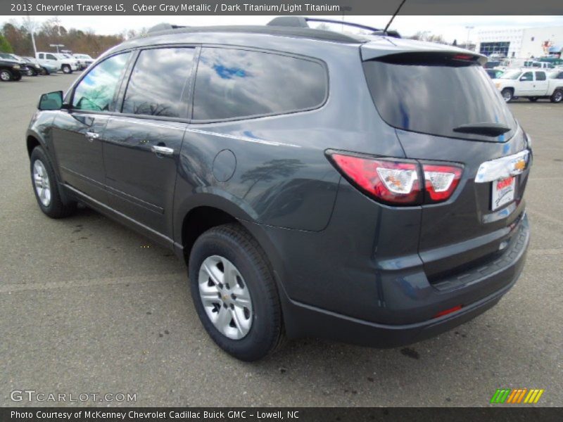 Cyber Gray Metallic / Dark Titanium/Light Titanium 2013 Chevrolet Traverse LS