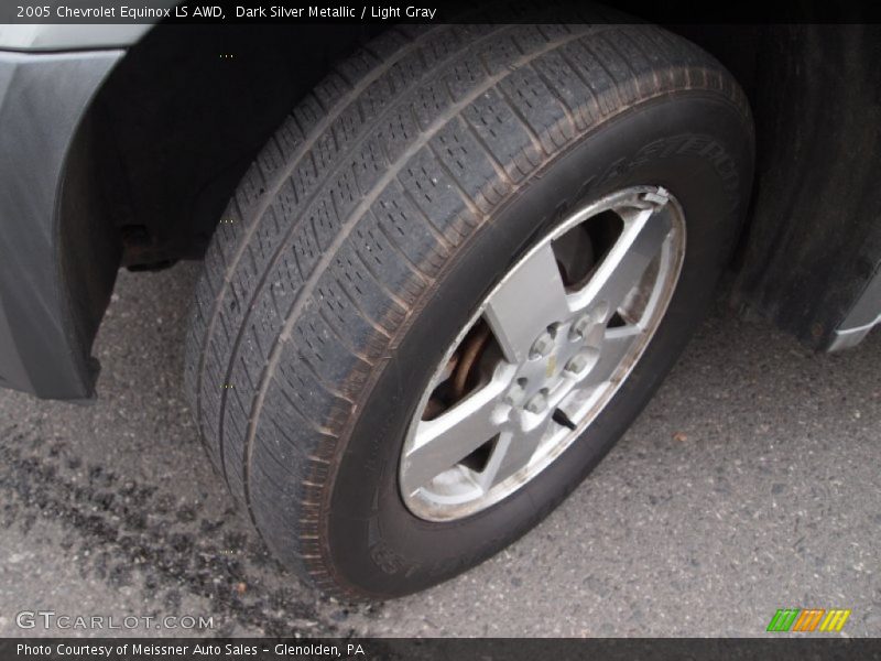 Dark Silver Metallic / Light Gray 2005 Chevrolet Equinox LS AWD