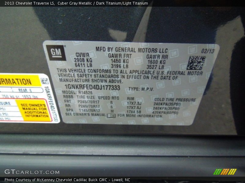 Cyber Gray Metallic / Dark Titanium/Light Titanium 2013 Chevrolet Traverse LS
