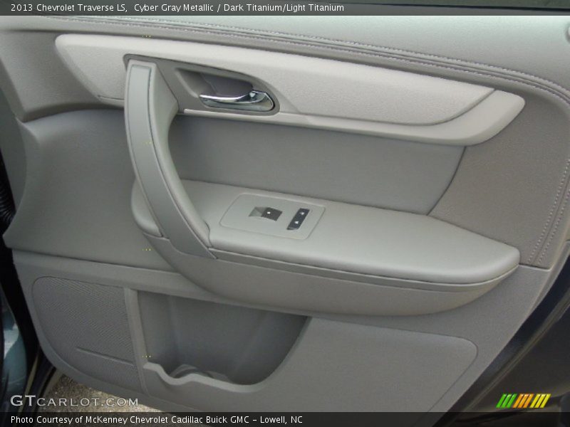 Cyber Gray Metallic / Dark Titanium/Light Titanium 2013 Chevrolet Traverse LS