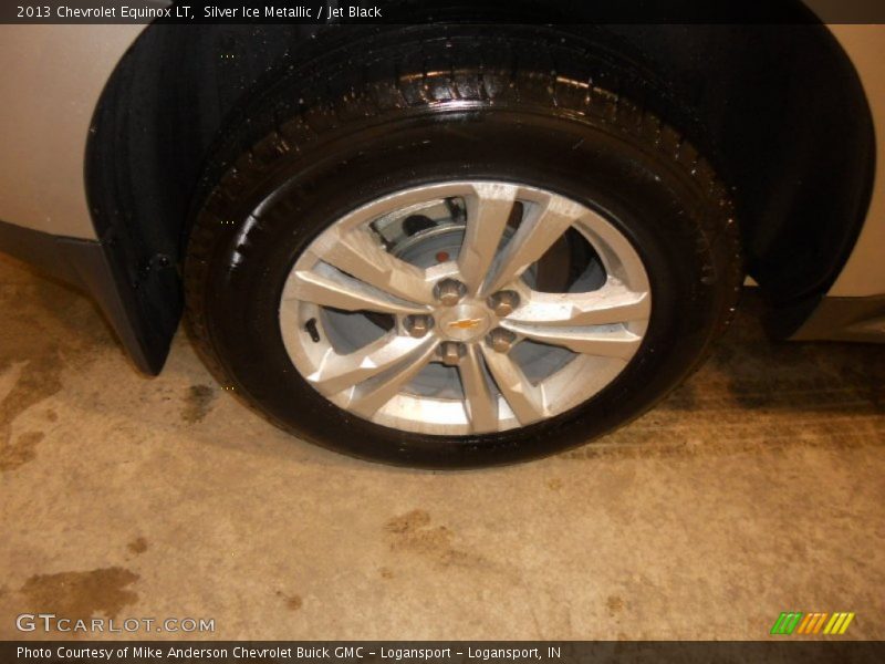 Silver Ice Metallic / Jet Black 2013 Chevrolet Equinox LT