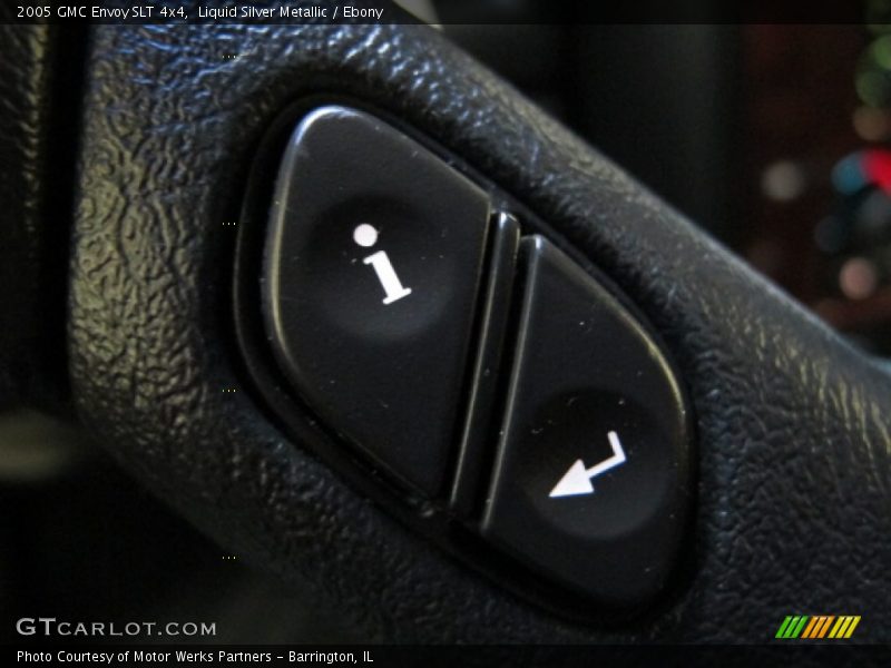 Liquid Silver Metallic / Ebony 2005 GMC Envoy SLT 4x4