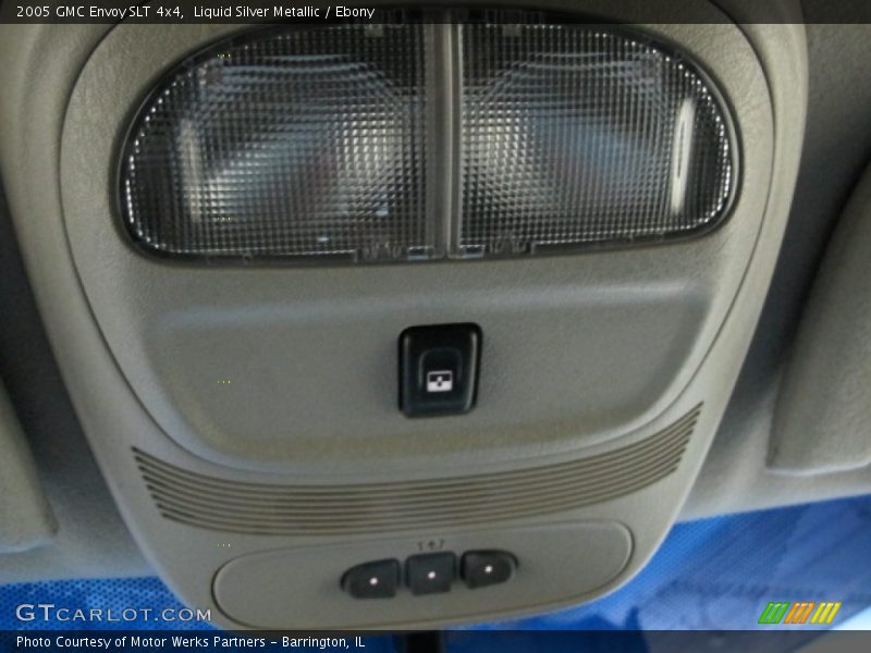 Liquid Silver Metallic / Ebony 2005 GMC Envoy SLT 4x4
