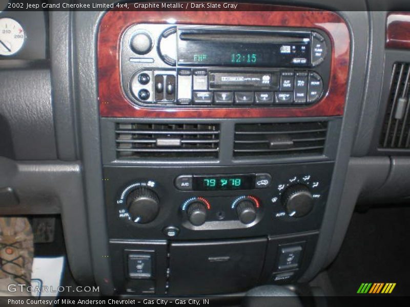 Controls of 2002 Grand Cherokee Limited 4x4