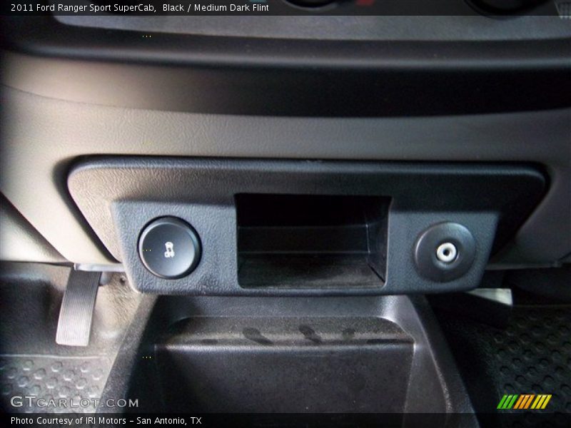 Black / Medium Dark Flint 2011 Ford Ranger Sport SuperCab