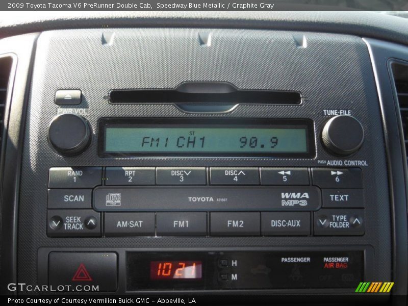 Audio System of 2009 Tacoma V6 PreRunner Double Cab